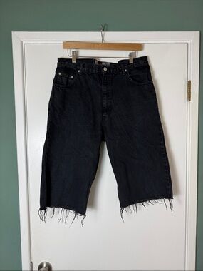 Vintage Jordin Denim Men's Black Denim Cut-Off Shorts - Size 36